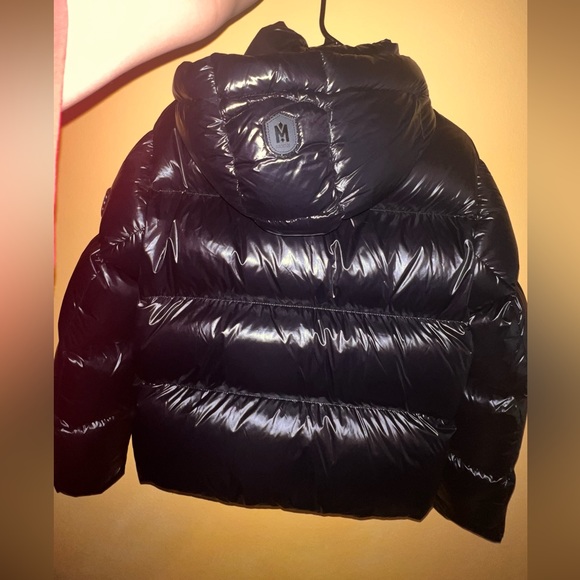 - Mackage coat with hood  for ladies. Size M.. lightly used - Picture 7 of 8